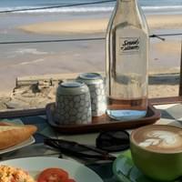 Sounds of Silence cafe.