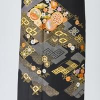 黒留袖３７　44000円　身長170cmまでゆったりサイズ