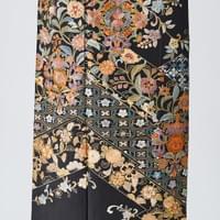 黒留袖３４　44000円　身長160cmまで