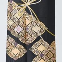 黒留袖２９　44000円　身長170cmまで
