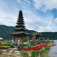  BALI , l'Île des Dieux