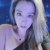 Elise Wong