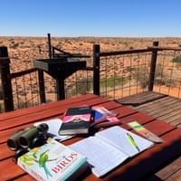 Arbeitsplatz  in der Kalahari