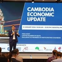 参加世界银行主办的《柬埔寨经济现状与展望2026》论坛