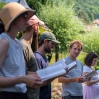 LECTURE AU JARDIN