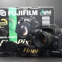 Fujifilm FinePix S1 Pro
