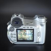 Sony Cyber-shot DSC-D700