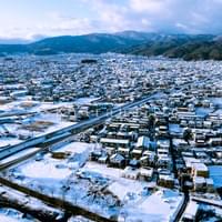 諏訪湖の雪景色
