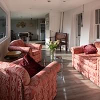 Sun Lounge/yoga/art studio