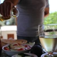 Organic olive oil serving 