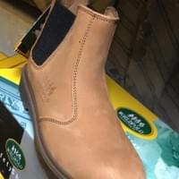 WORLDPOLO 鋼頭鋼底(PU底)，可防油