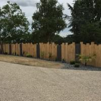 Clôture traverse de Chêne et plateau Ardoise