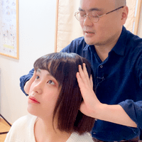 首専門カイロプラクティック、首の痛み、首の寝違え、茅ヶ崎の一休さん