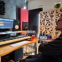 Finale mixes Alois