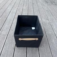 Storage box