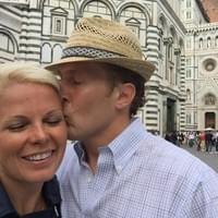 Just a little kiss in front of the Duomo...