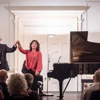 Charles Owen and Katya Apekisheva ©Sim Canetty-Clarke 