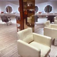 #莯洸美學MULIGHTHairStudio #新店大坪林複合式美學沙龍 #美甲 #美睫 #美髮 #美容美體 #半永久紋綉 #新娘秘書彩妝