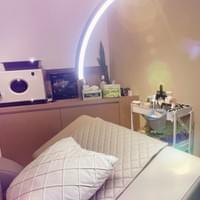 #莯洸美學MULIGHTHairStudio #新店大坪林複合式美學沙龍 #美髮 #美甲 #美睫 #美容美體 #半永久紋綉 #中藥敷泥 #新秘整體彩妝