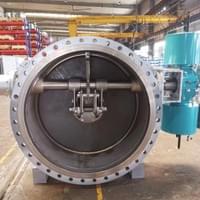 Three-lever valve