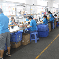 Good LIghting assembling line