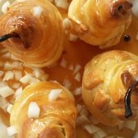 cooking: pastry-wrapped poached pears