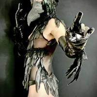 RUBBER RAVEN 