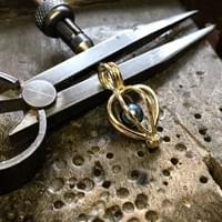 Pendentif Cage à Perle