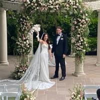 Boastful white and blush arch design for a wedding