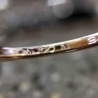 Gravure à l'intérieur de bagues