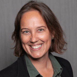 Eveline Pernoud, schuldrustcoach