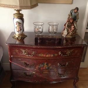 Cómoda estilo Napoleón III del año 1852 al 1870