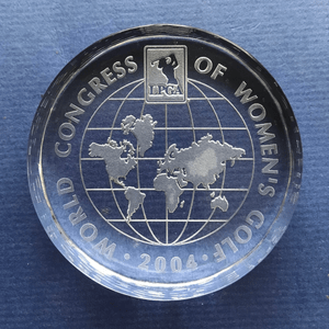 NYの最高級ホテル・ウォルドーフ・アストリアでの世界女子ゴルフ会議、TV部門のパネルディスカッションに参加。