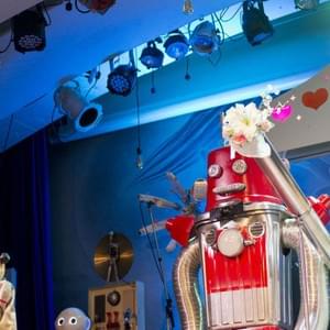 「ロボ婚」"Robot Wedding" 