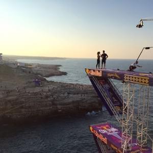 redbullcliffdiving_ commentating_Italy