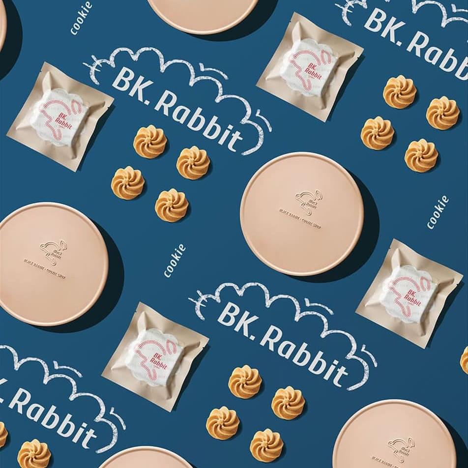 B.K rabbit 黑色小白兔