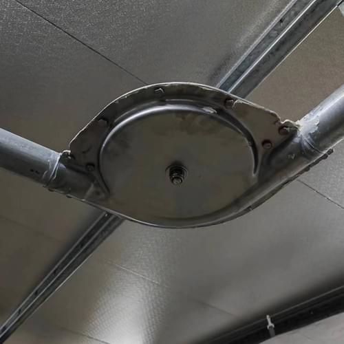 installed stainless steel chain disc corner