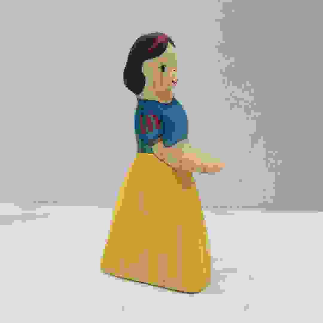 《限量版人偶》童話公主-白雪公主  Snow White Wooden Princess Figure / Limited Edition