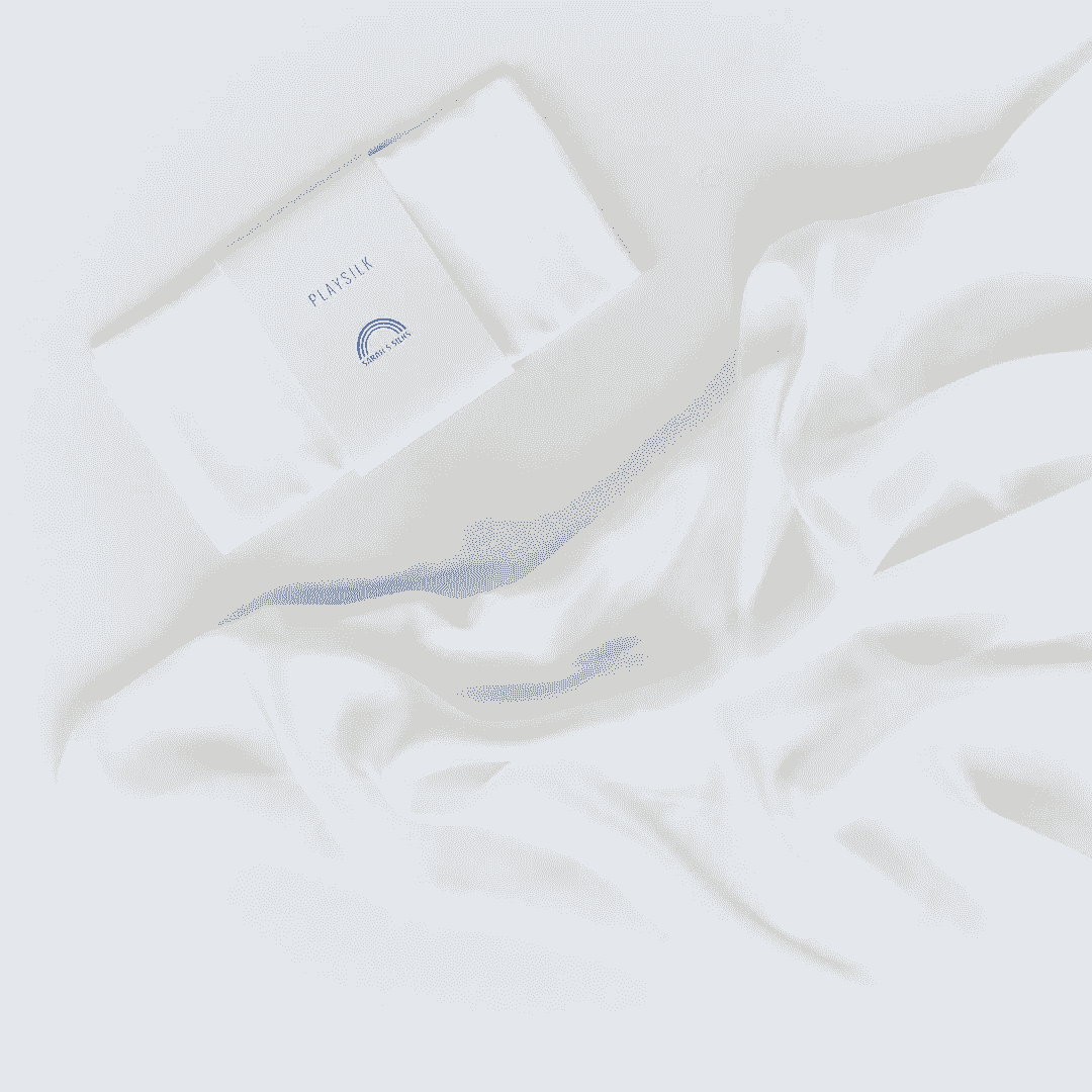 經典白純色絲巾(中尺寸) Solid Color Playsilks(White)