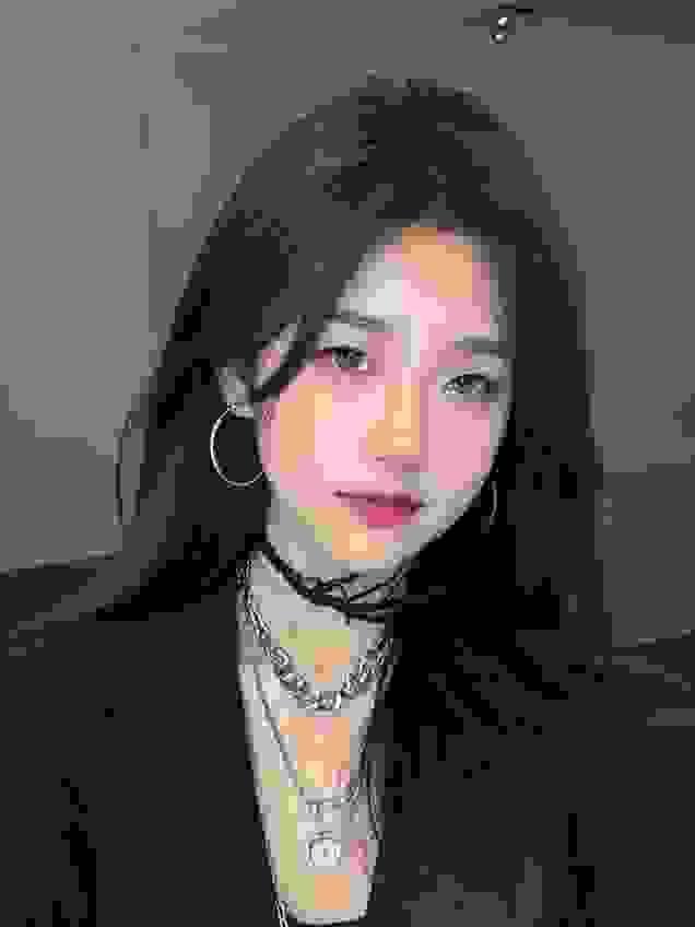 南京女大学生