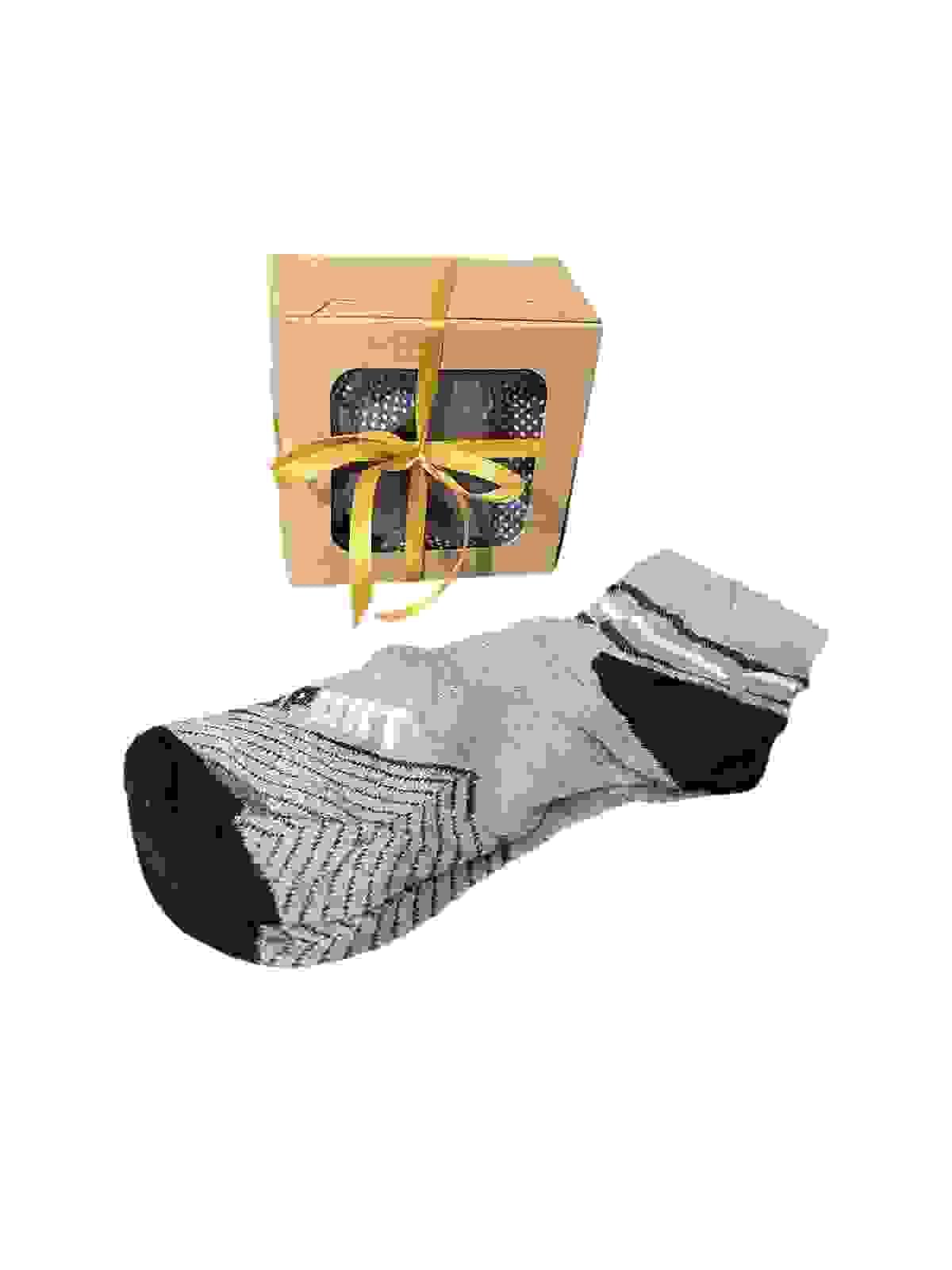 medias en caja