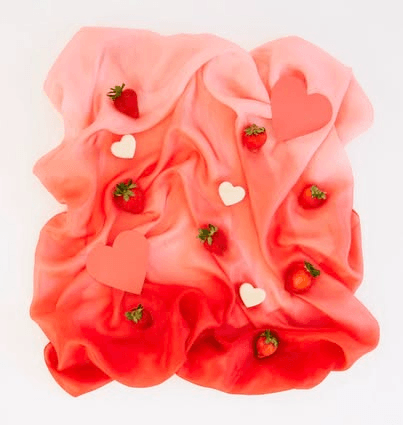 草莓紅絲巾(中尺寸) Strawberry Playsilk