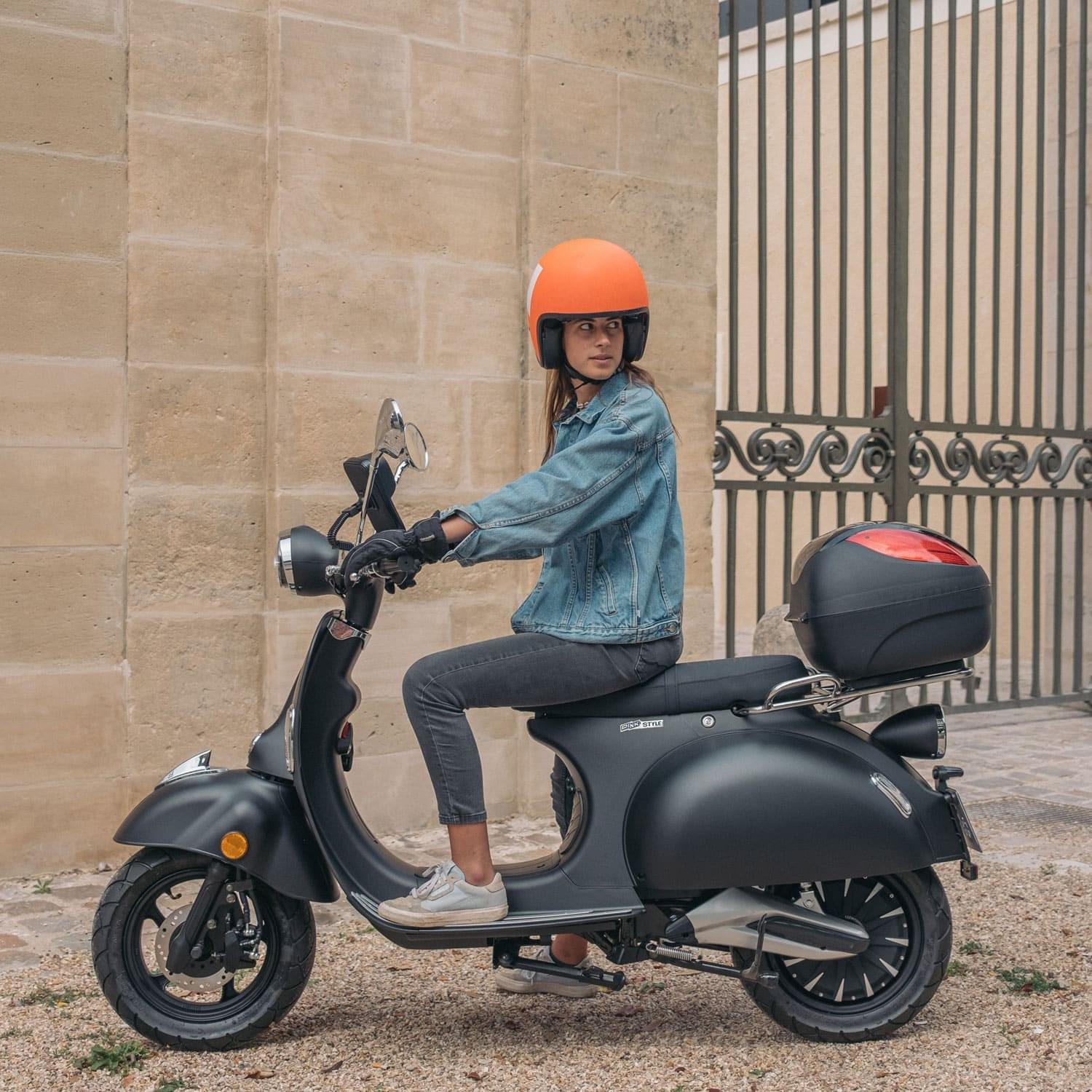 Pink Style – L’Élégance Électrique