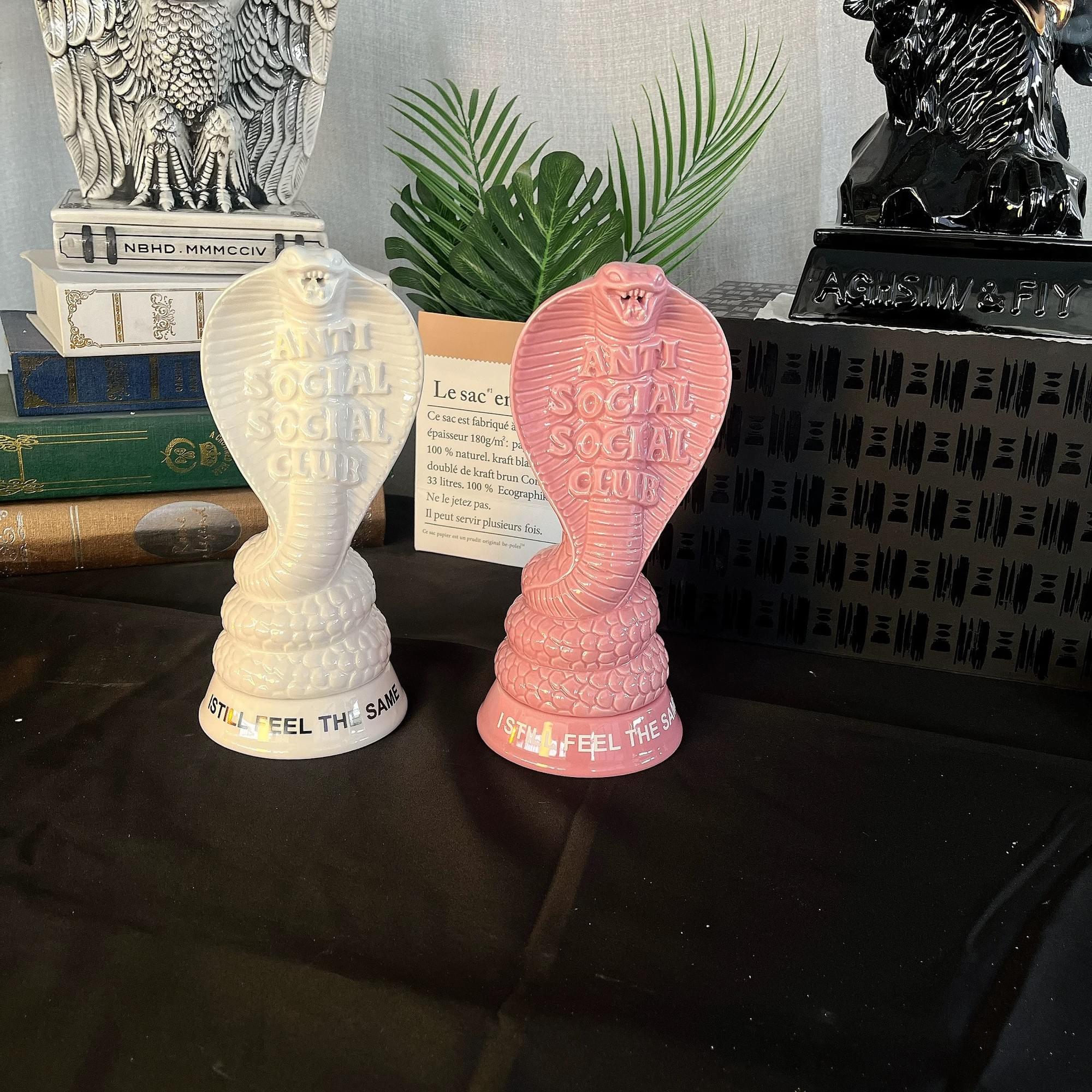 ASSC Co-branded Cobra Incense Burner Ceramic Aromatherapy Ornament Pink White Office Desktop Decor