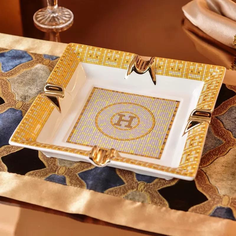 Hermes Ashtray with H Logo & Pony Pattern Luxury Ceramic Decorative Ashtray Gift Box