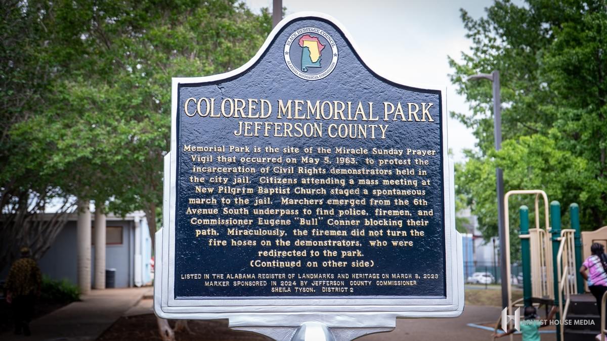Historic marker for Colored Memorial Park