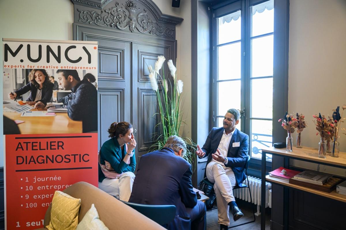 Échanges entre entrepreneurs et experts lors des Ateliers MUNCY
