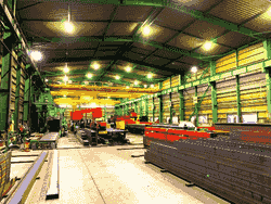 本社加工工場