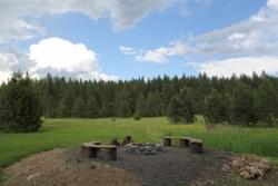 Fire Pit & Yard