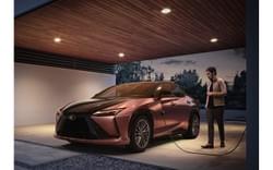 LEXUS RZ450e